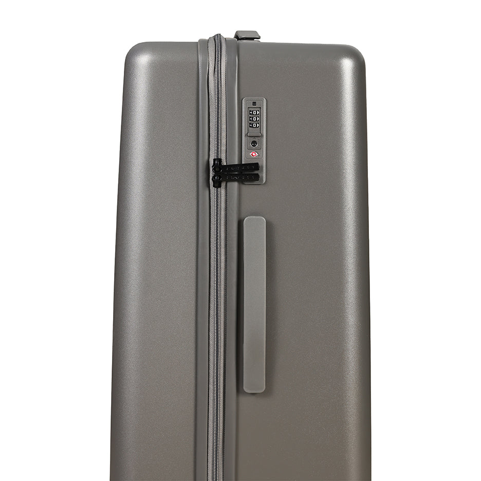 Cosmo Trekker 75 cm Hard Luggage Trolley Case